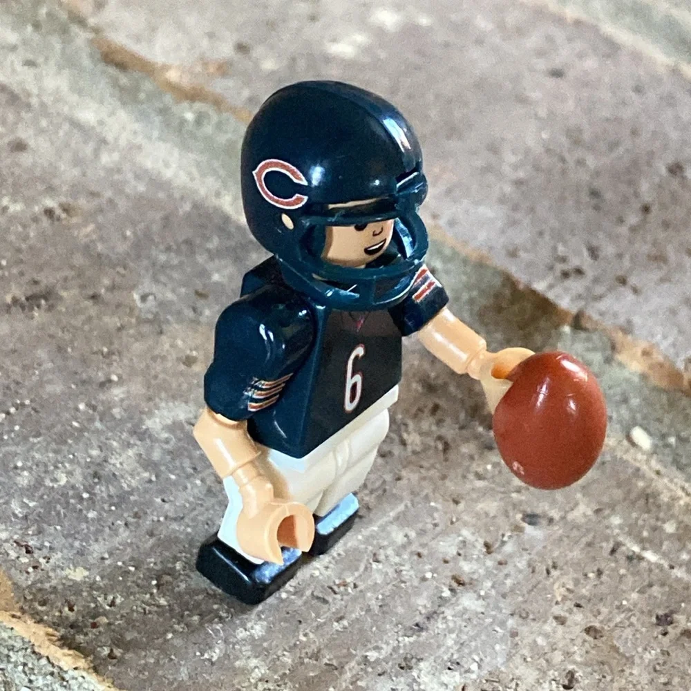 NFL Chicago Bears Jay Cutler #6 Mini Figure Collectible